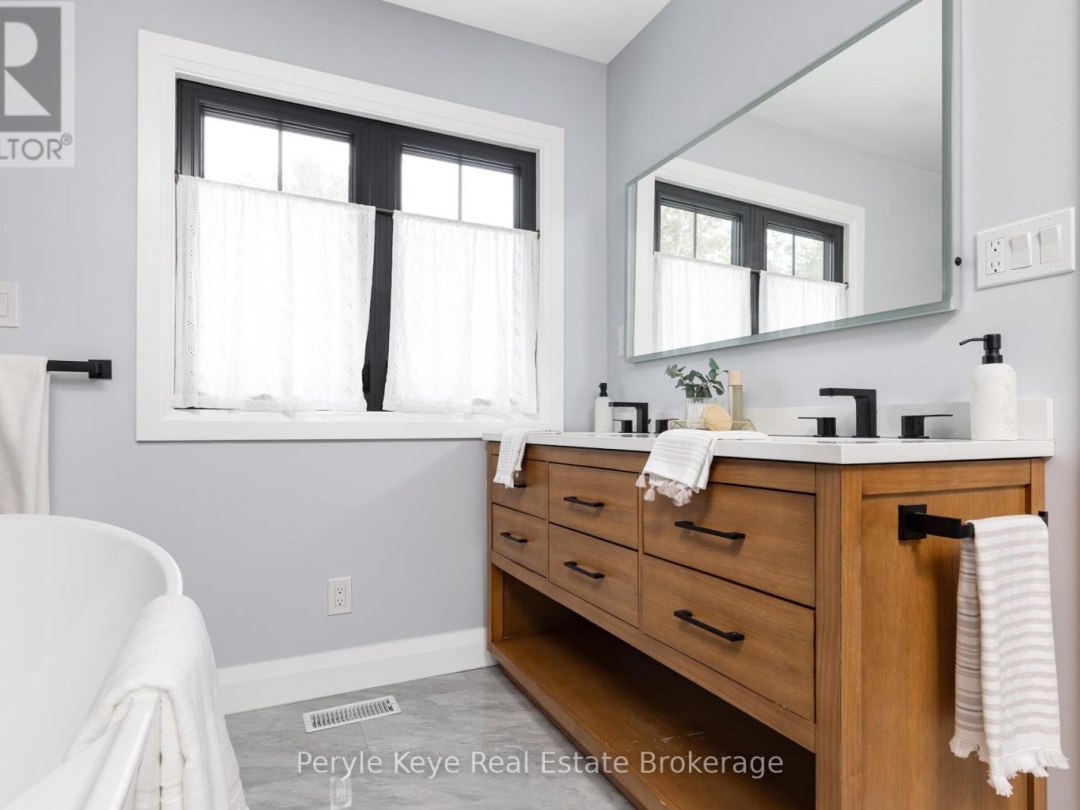 38 ANDREA DRIVE, 