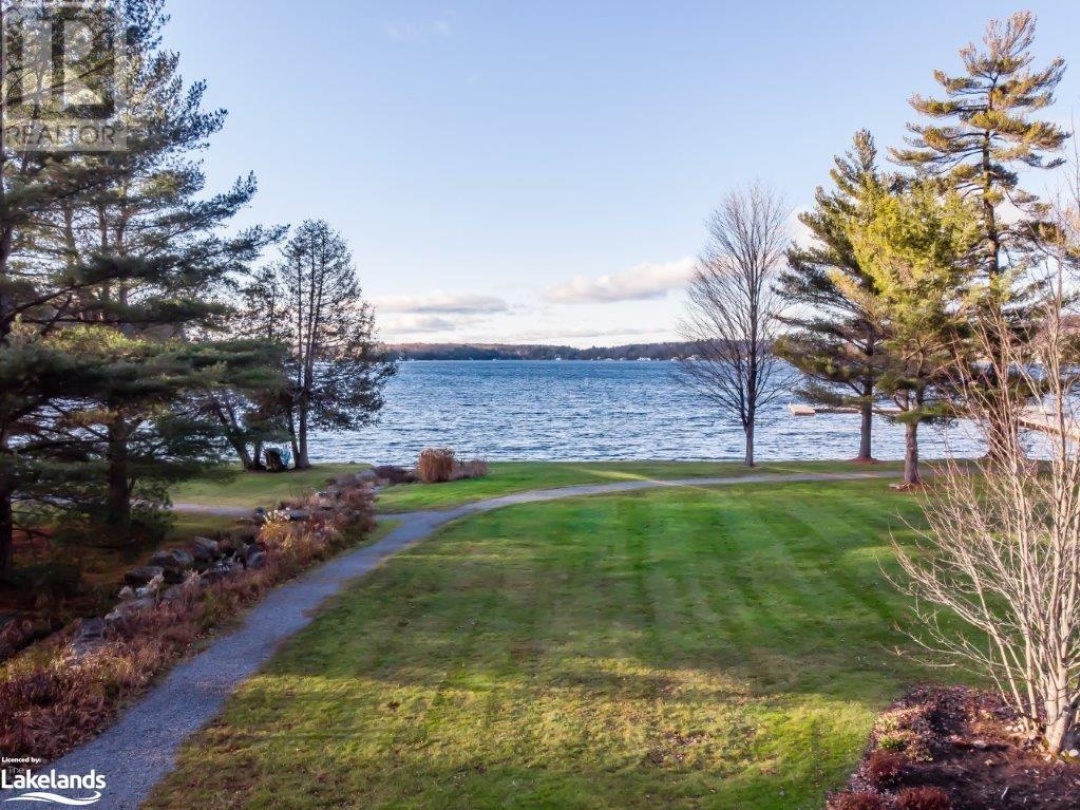 3876 Muskoka 118 Road W Unit# Sandfield 3 Week 3, Lake Joseph