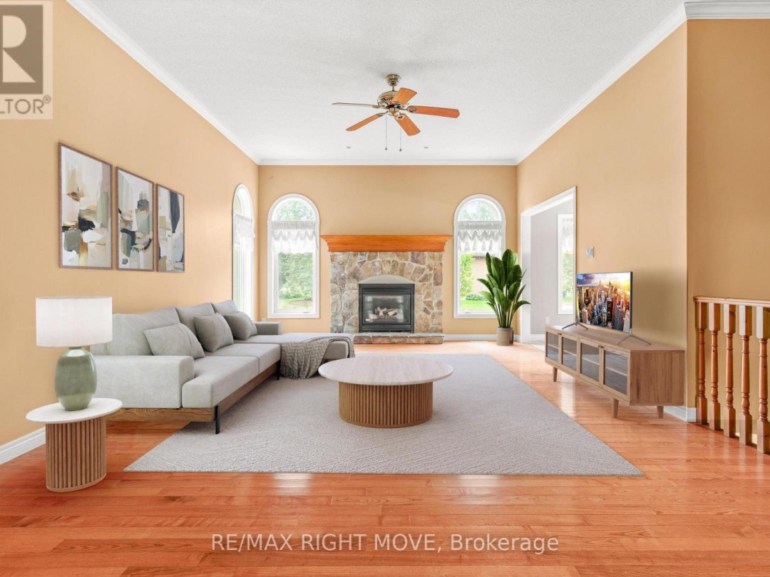 3 THICKETWOOD PLACE E, 