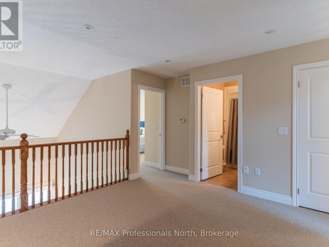 46 WEBB CIRCLE, 