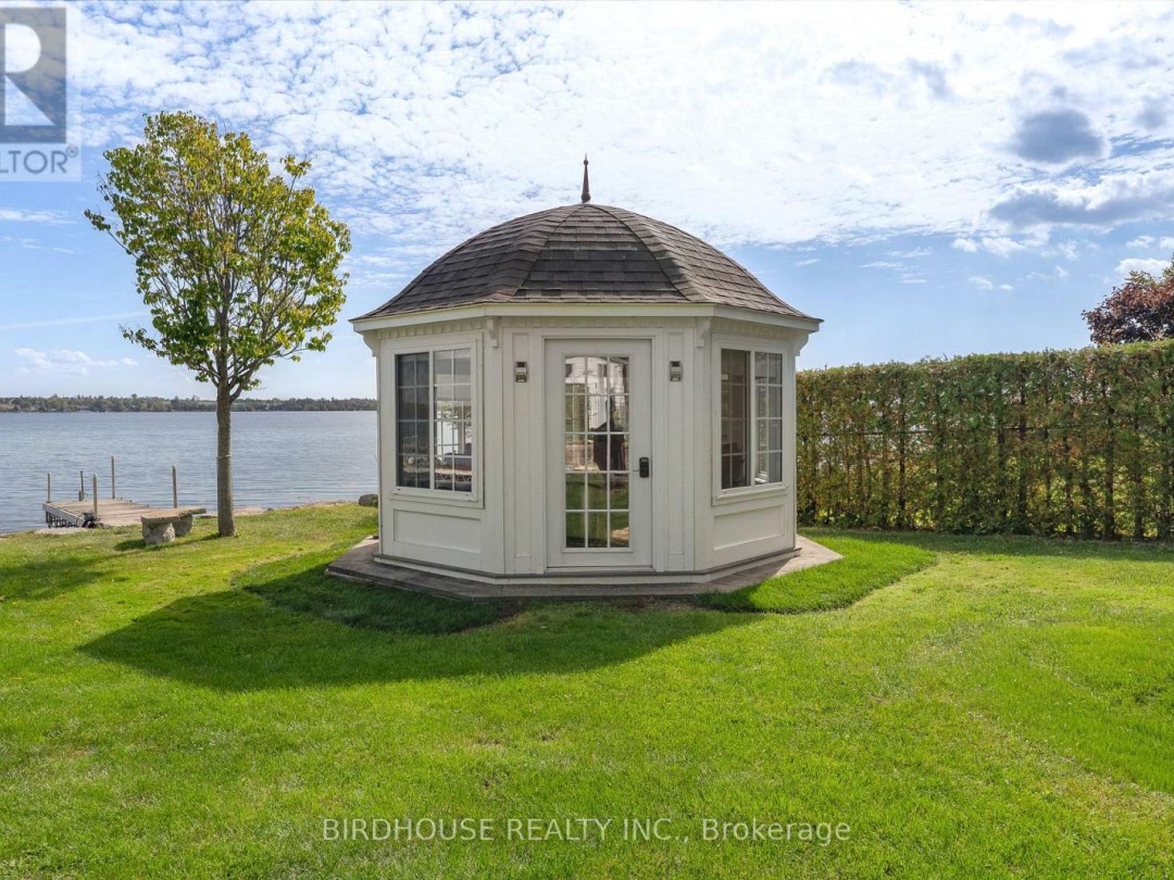 145 BEEHIVE DRIVE, Sturgeon Lake