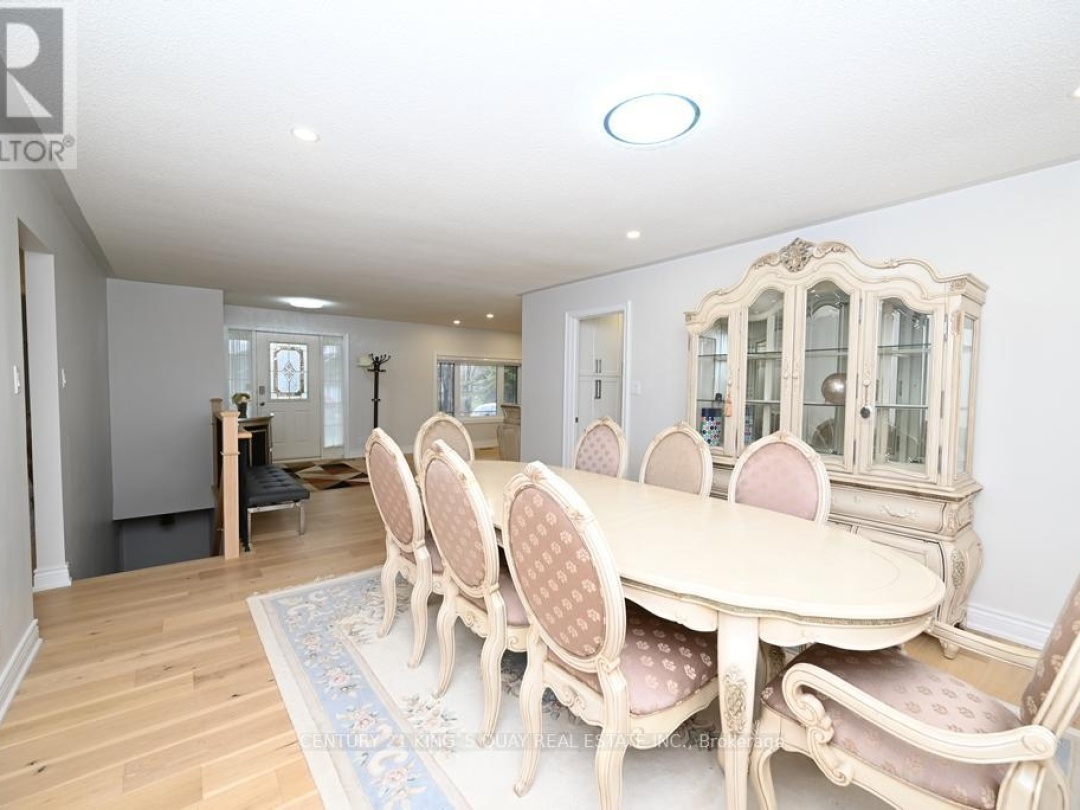 88 BAYSHORE DRIVE, Lake Simcoe