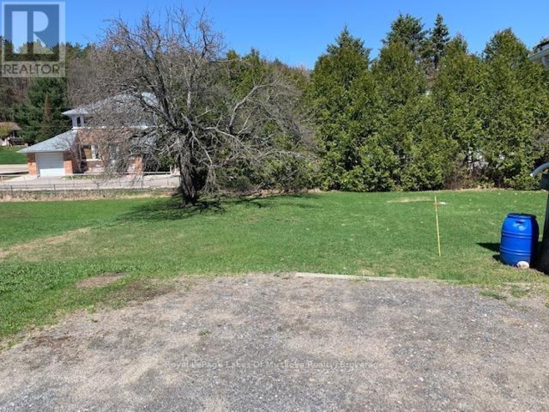 64 WEST ROAD, Huntsville (Chaffey)