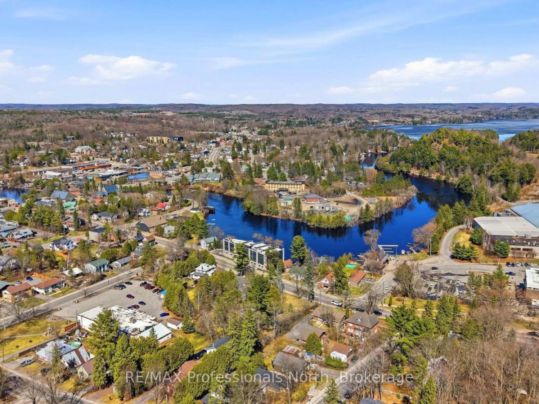 303 - 32 BRUNEL ROAD, Muskoka River