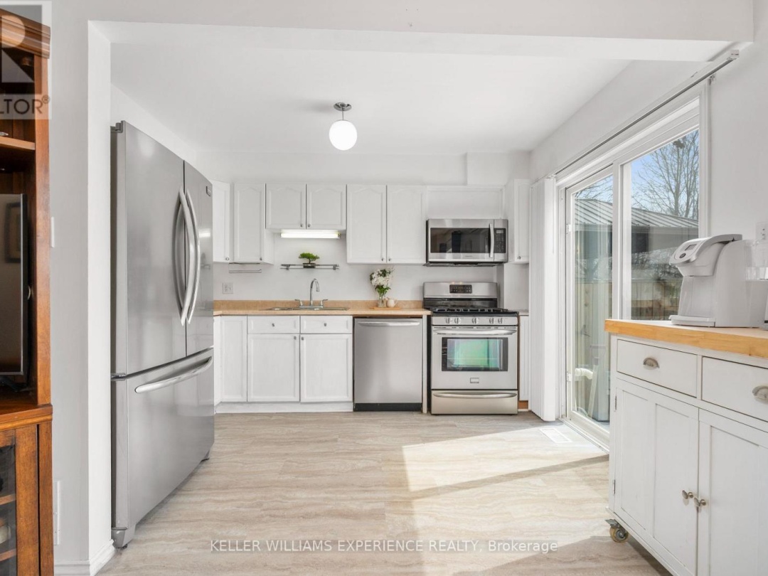 371 MILLARD STREET, Orillia