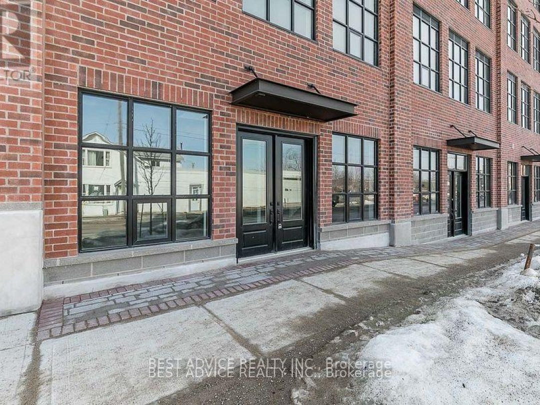 102 - 21 MATCHEDASH STREET S, Orillia