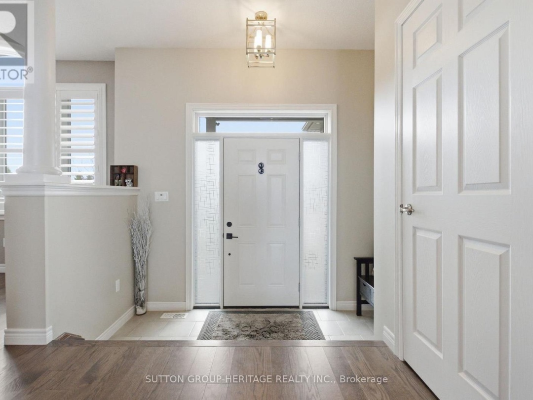 36 HUNTINGWOOD CRESCENT, Kawartha Lakes (Bobcaygeon)
