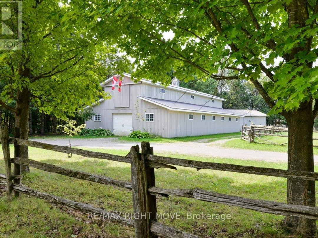 1390 Warminster Side Road, Oro-Medonte