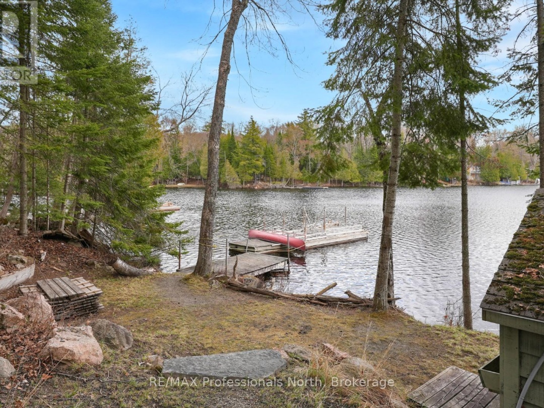1157 BETWEEN LAKES TRAIL, Soyers Lake
