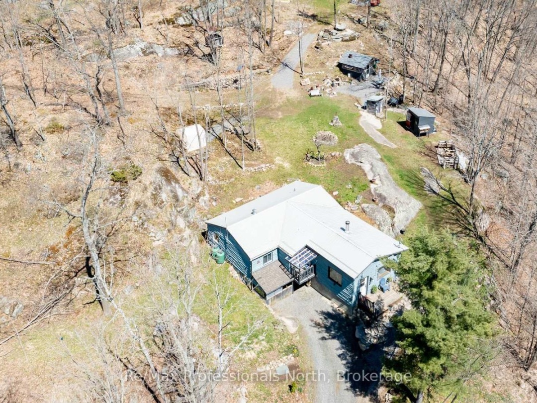 1017 BARLOCHAN ROAD, Muskoka Lakes (Wood (Muskoka Lakes))