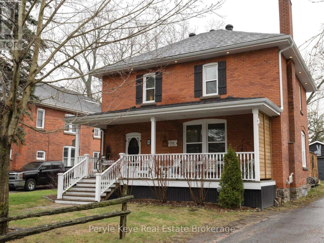 78 MCMURRAY STREET, Bracebridge (Macaulay)