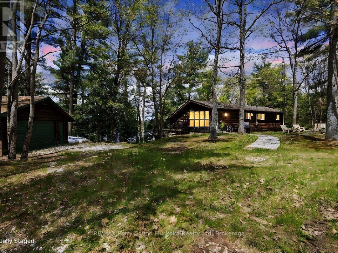 33 HOUSTON LANE, Otter Lake