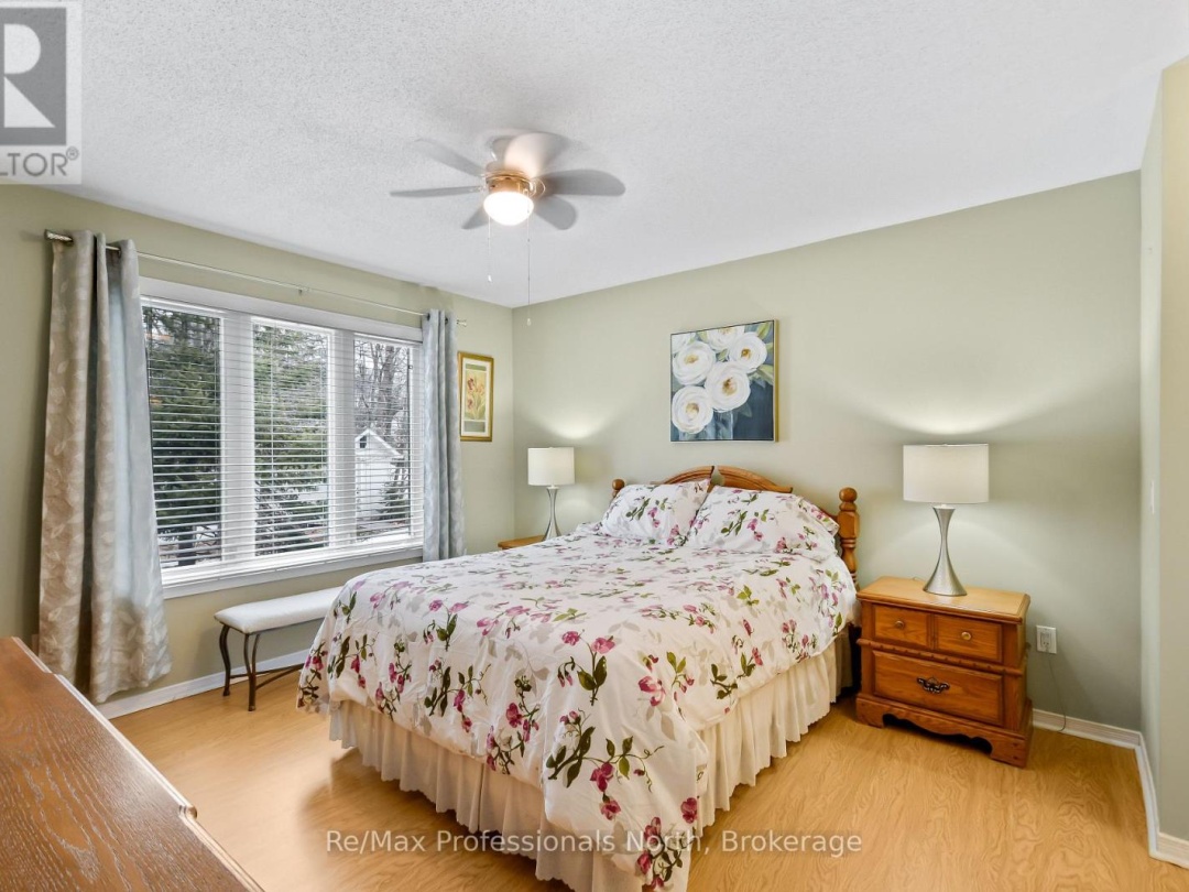 102 PINERIDGE GATE, Gravenhurst (Muskoka (S))