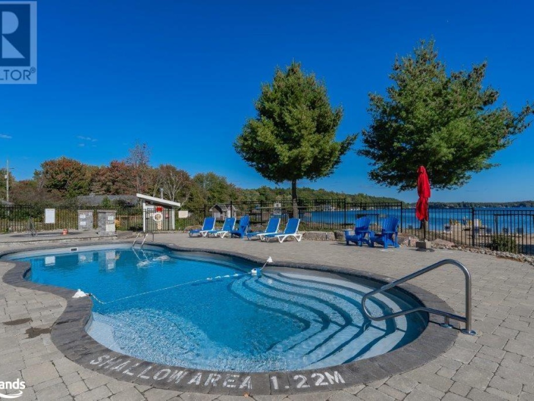 1869 Highway 118 West Unit# Bhv B203, Lake Muskoka