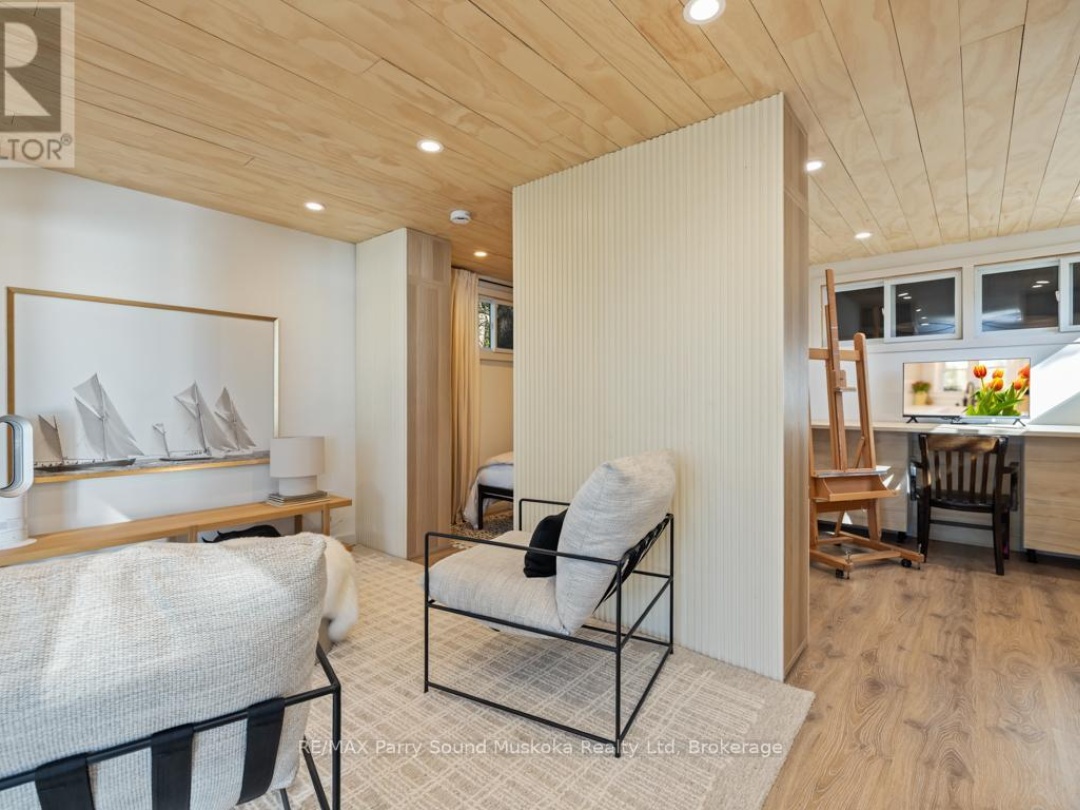 1201 GEEWADIN ROAD, Georgian Bay
