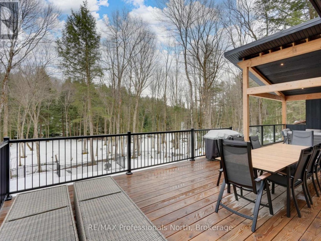 1192 HIGH FALLS ROAD, Muskoka River