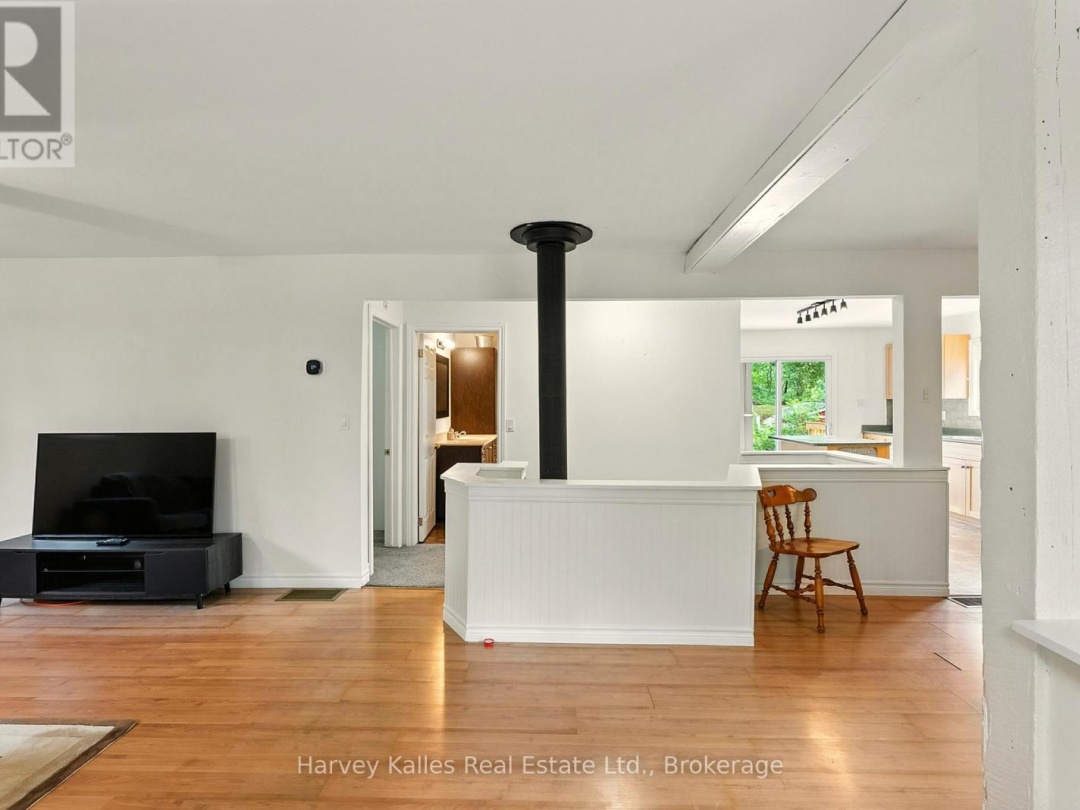 1094 PROSPECT LAKE ROAD, 