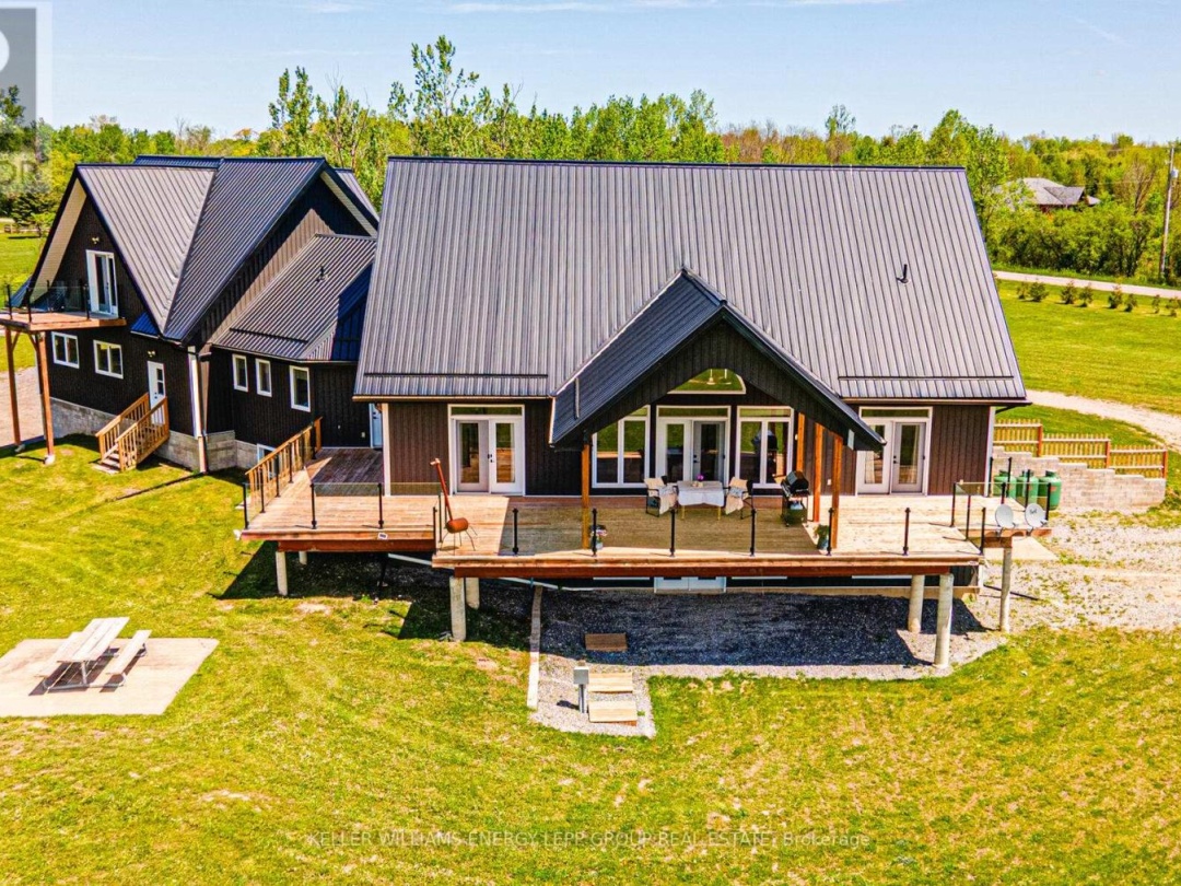 44 Ball Point Road, Kawartha Lakes (Mariposa)