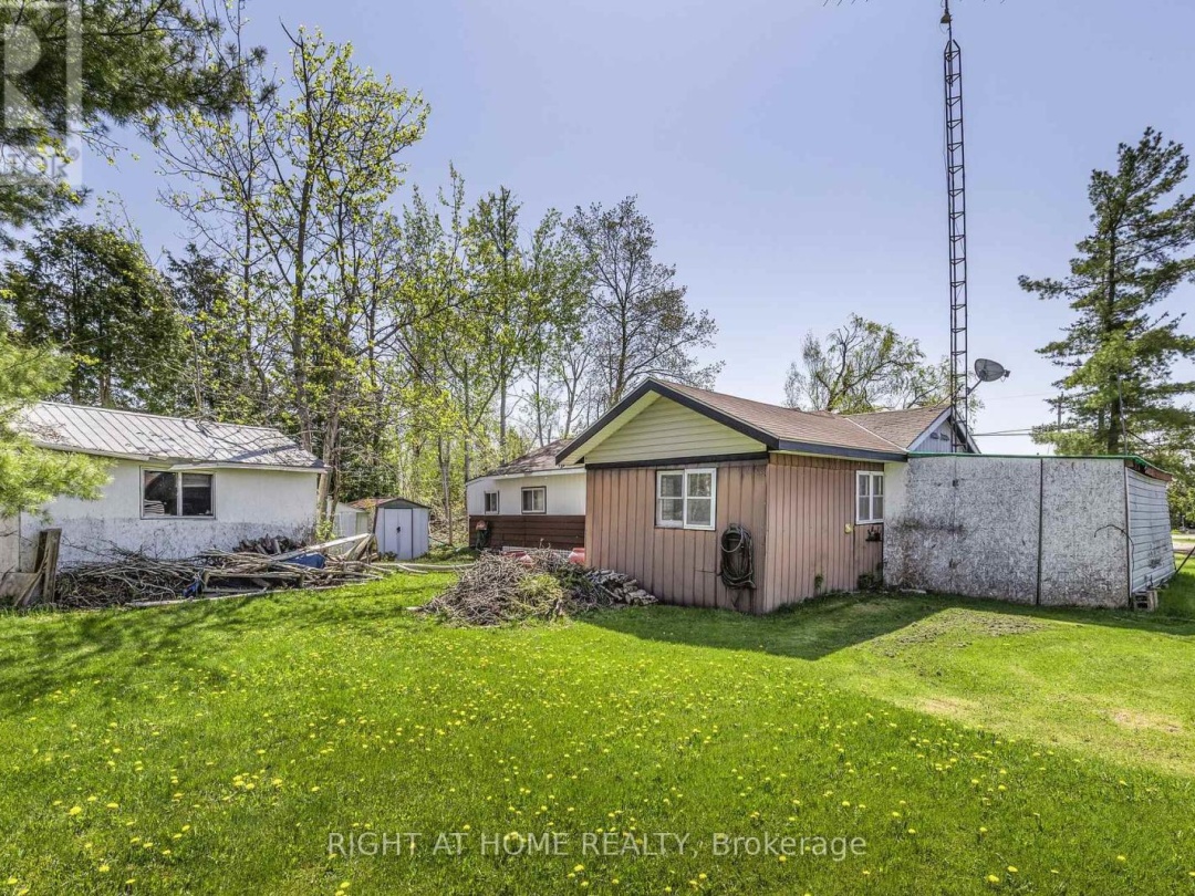 194 MCGUIRE BEACH ROAD, Kawartha Lakes (Carden)