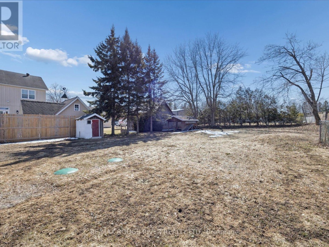 25 MATILDA STREET, Kawartha Lakes (Little Britain)