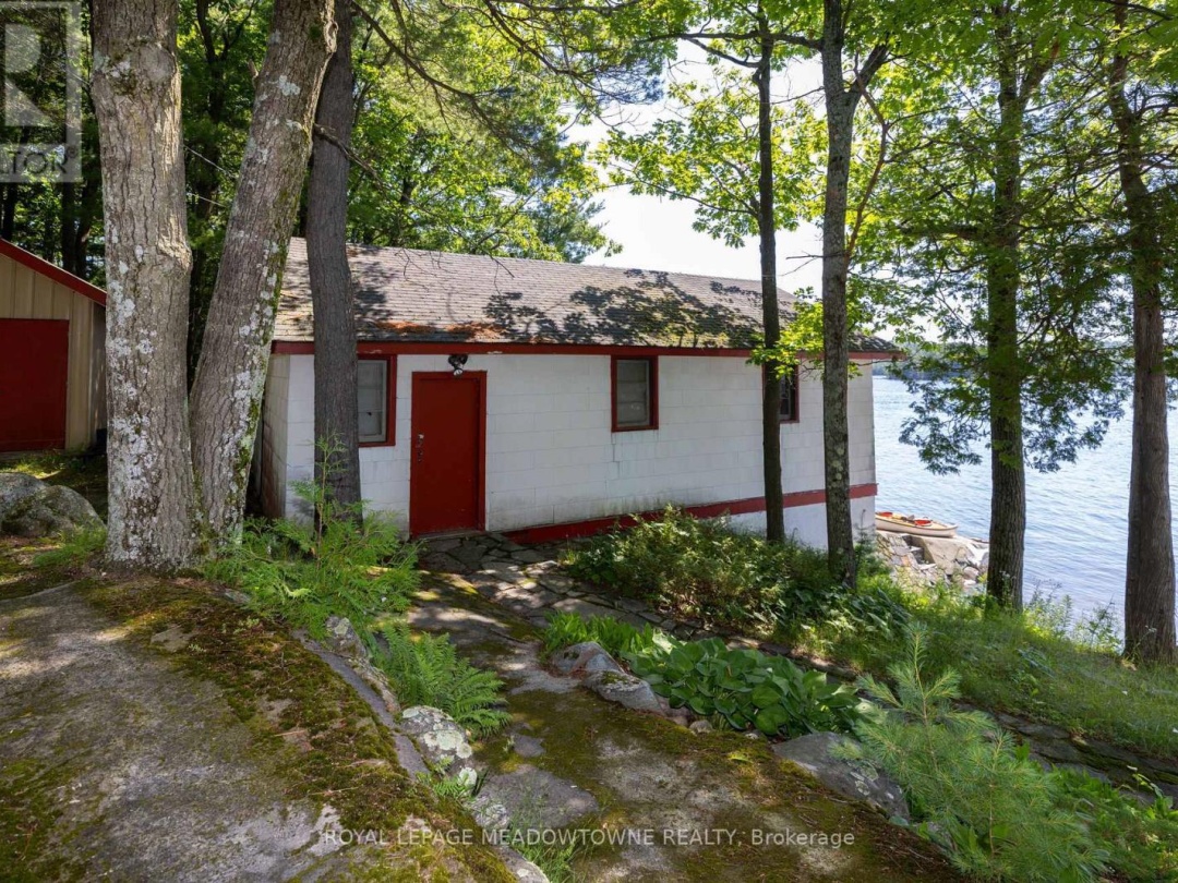 1 B721 GALT ISLAND, Georgian Bay
