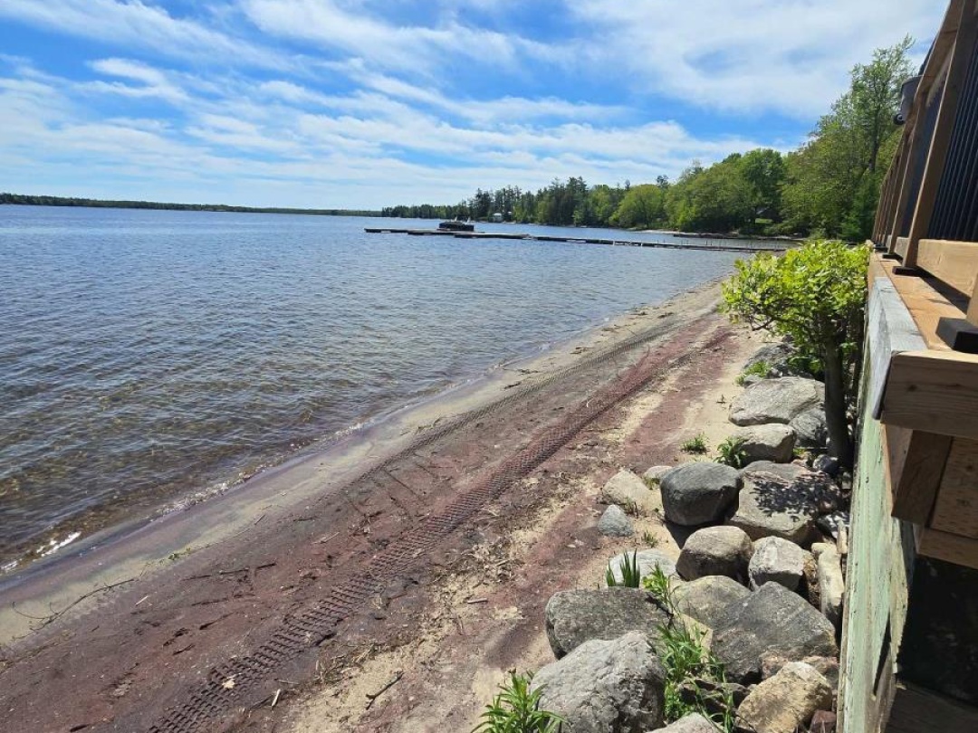 1230 GRANDVIEW LODG ROAD, Sparrow Lake