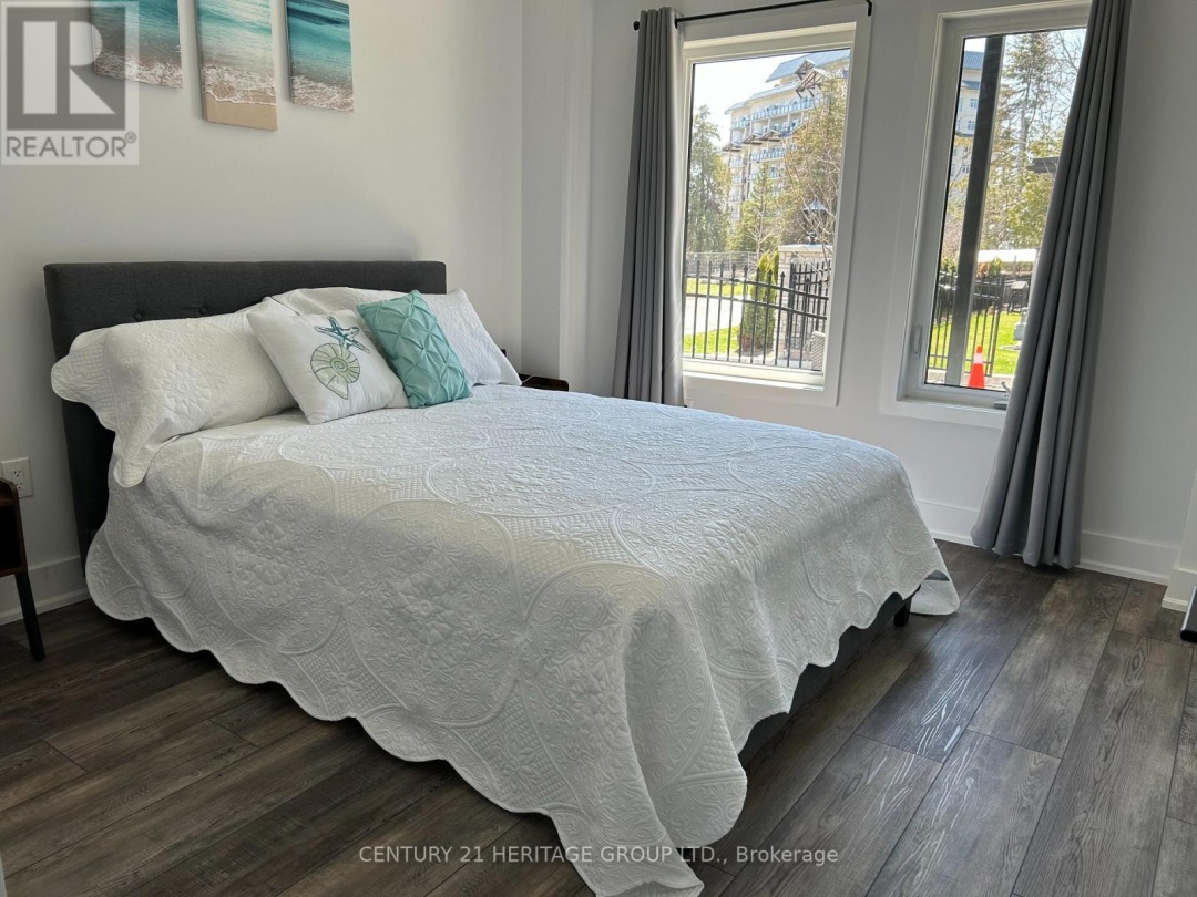 44 RUBY CRESCENT, Lake Simcoe
