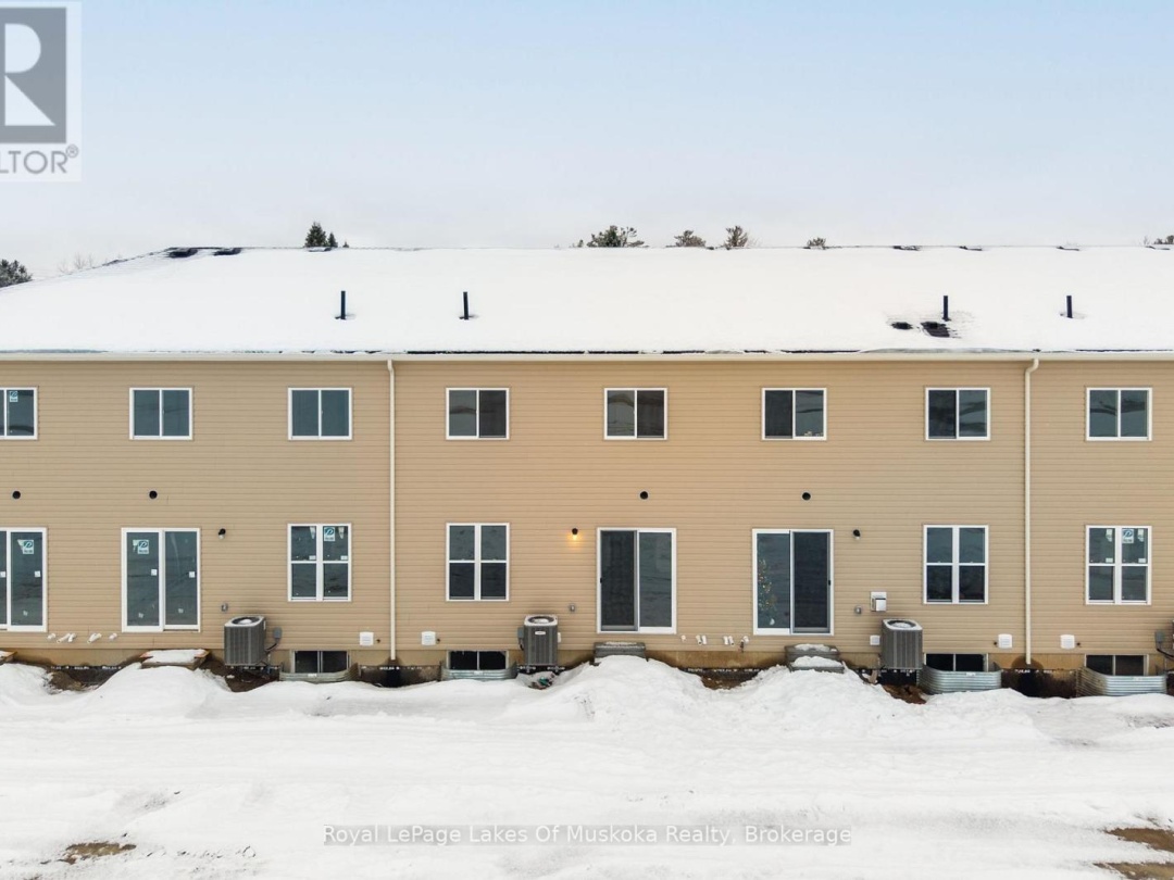 17 MCCONNELL CRESCENT, Bracebridge (Macaulay)