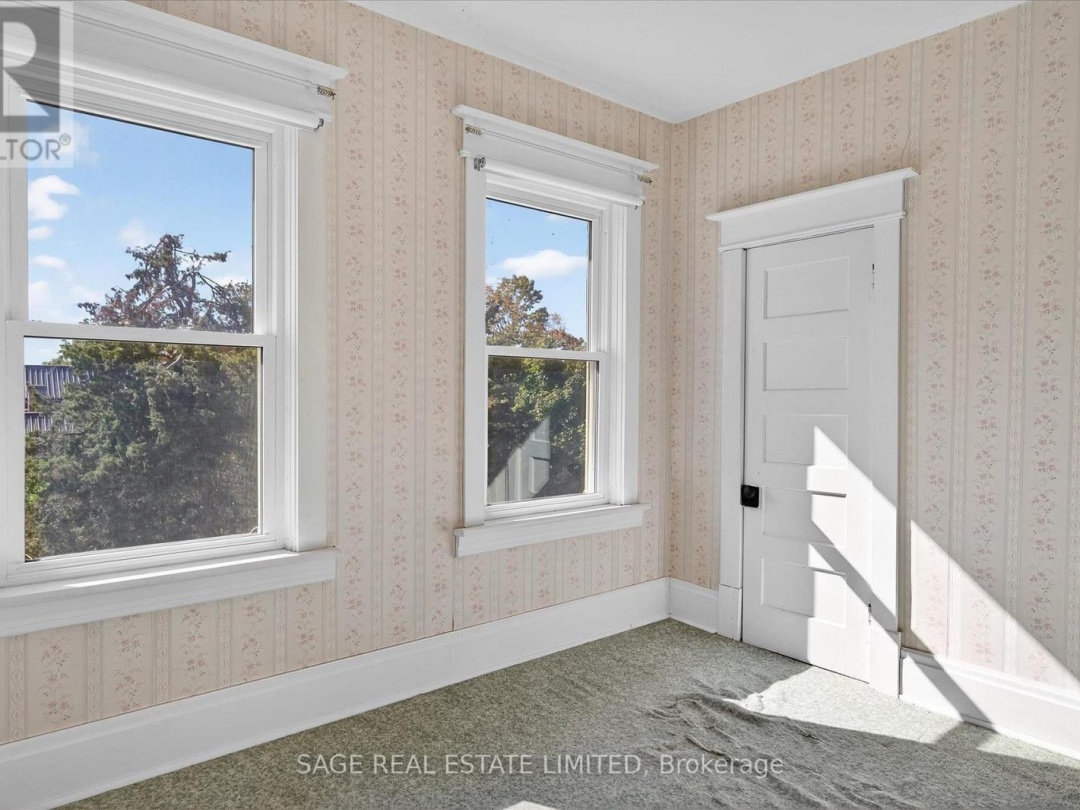 33 JOHN STREET, 