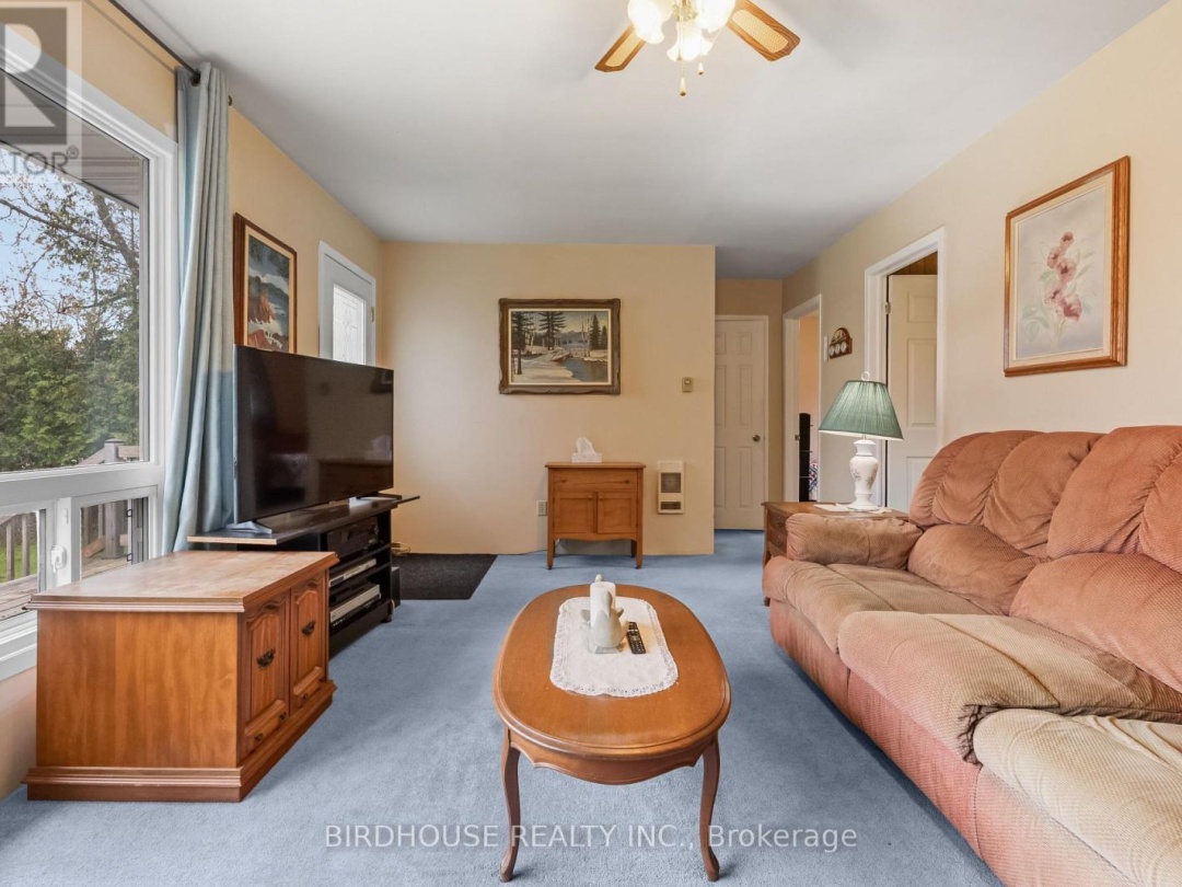 259 GEORGE DRIVE, Pigeon Lake