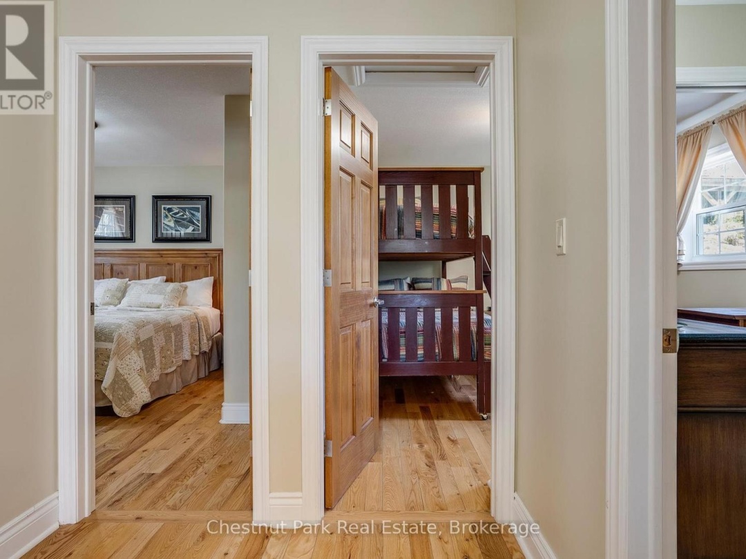 107-10 - 1052 RAT BAY ROAD, Lake of Bays