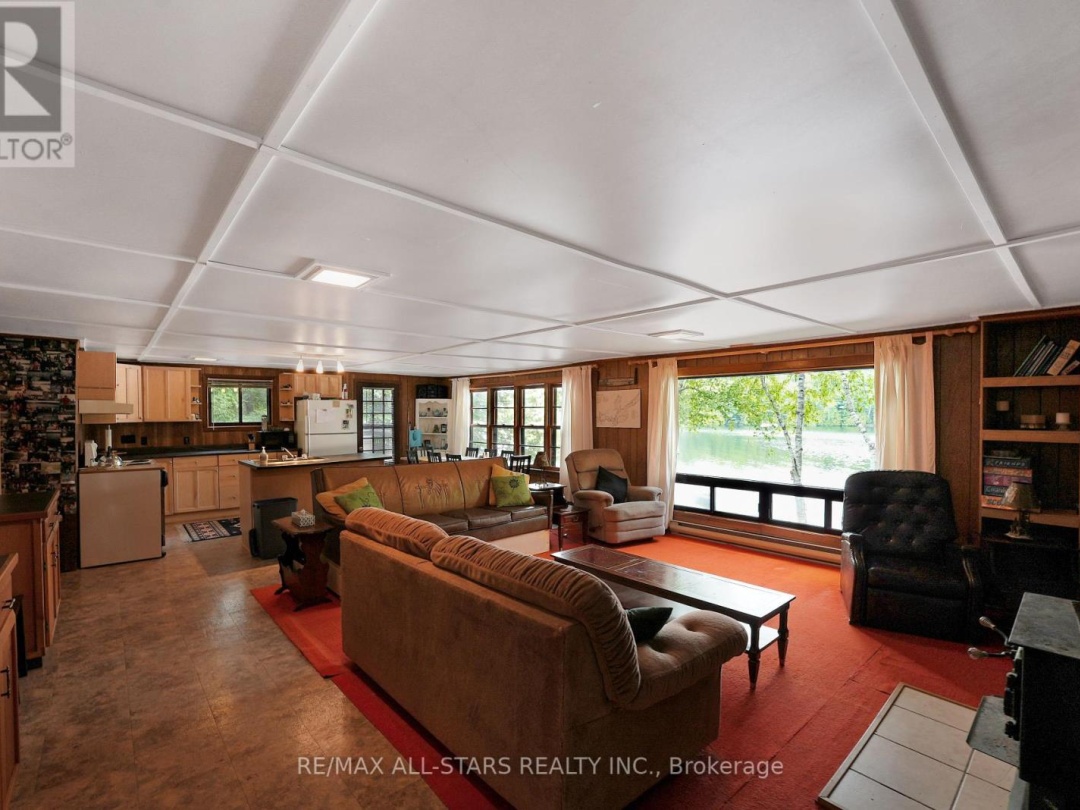 1233 CRYSTAL LAKE ROAD, Crystal Lake