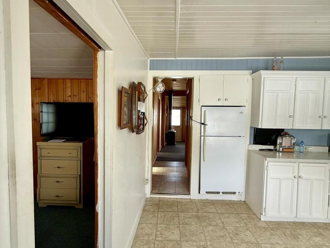 2644 LAKESHORE DRIVE, Lake Simcoe