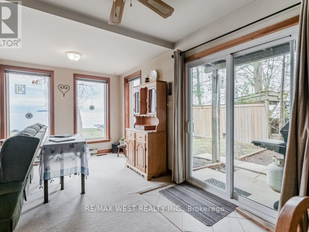 4669 ANDERSON AVENUE, Lake Simcoe