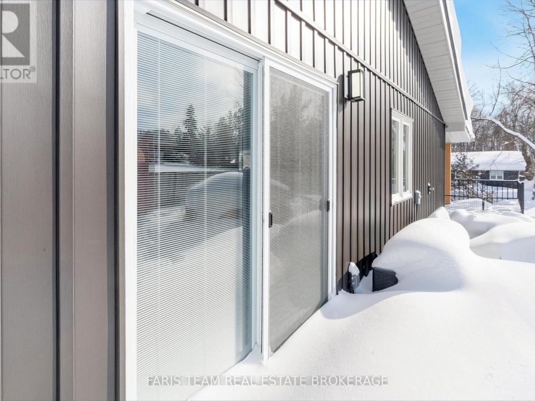 550 SECOND AVENUE, Tay (Port McNicoll)