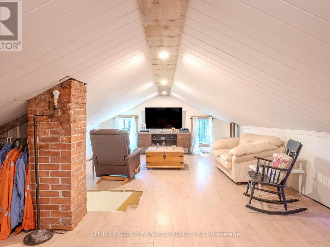 1489 County Road 36, Kawartha Lakes (Dunsford)