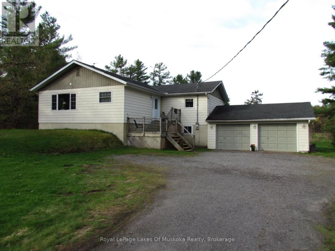 1016 LAYCOX ROAD, Gravenhurst (Muskoka (S))