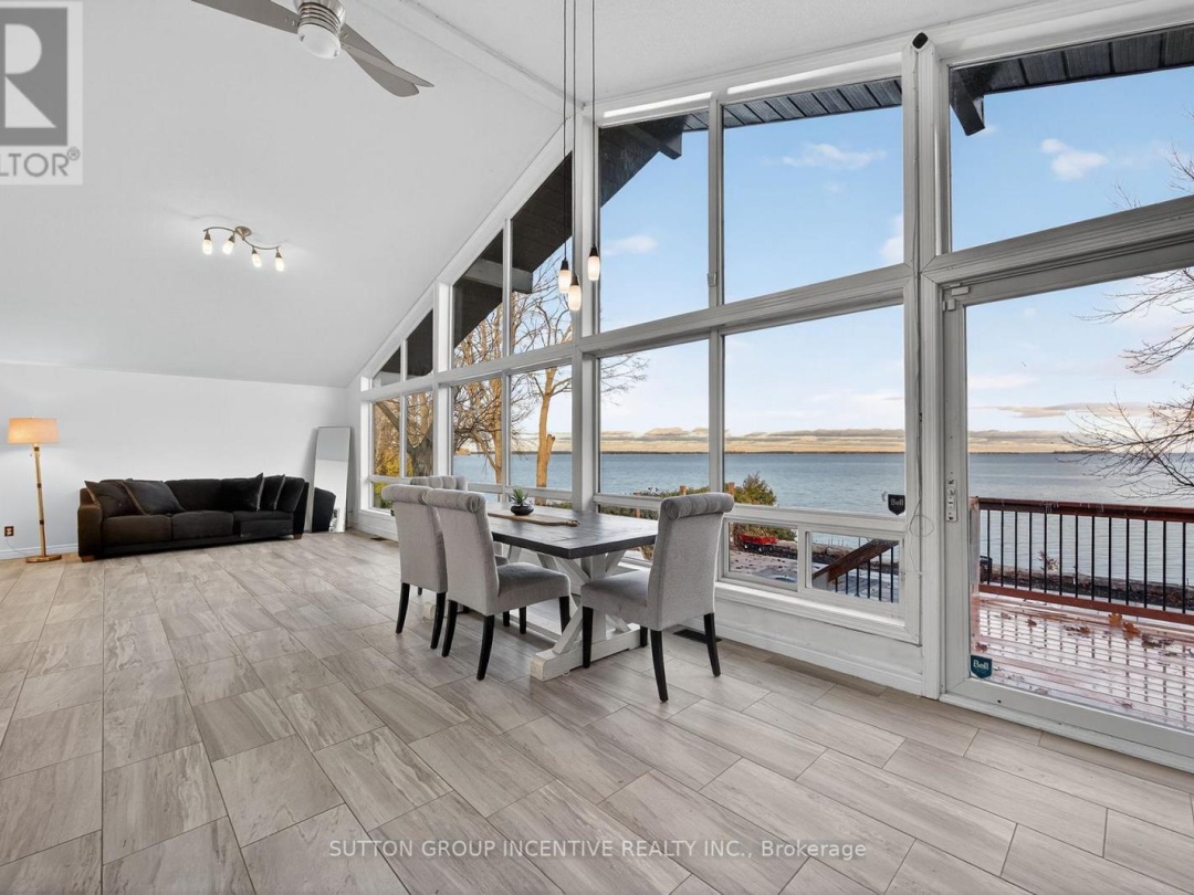 211 MOON POINT DRIVE, Lake Simcoe