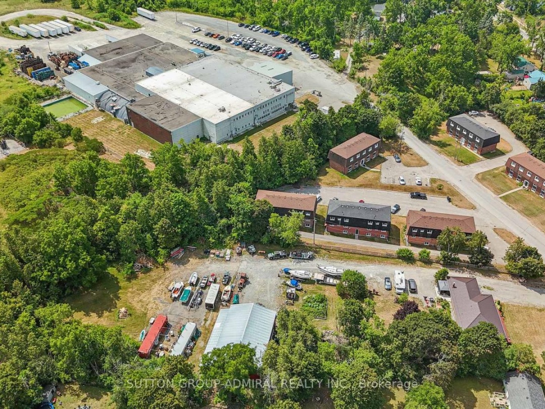 499 YORK STREET, Brock (Beaverton)