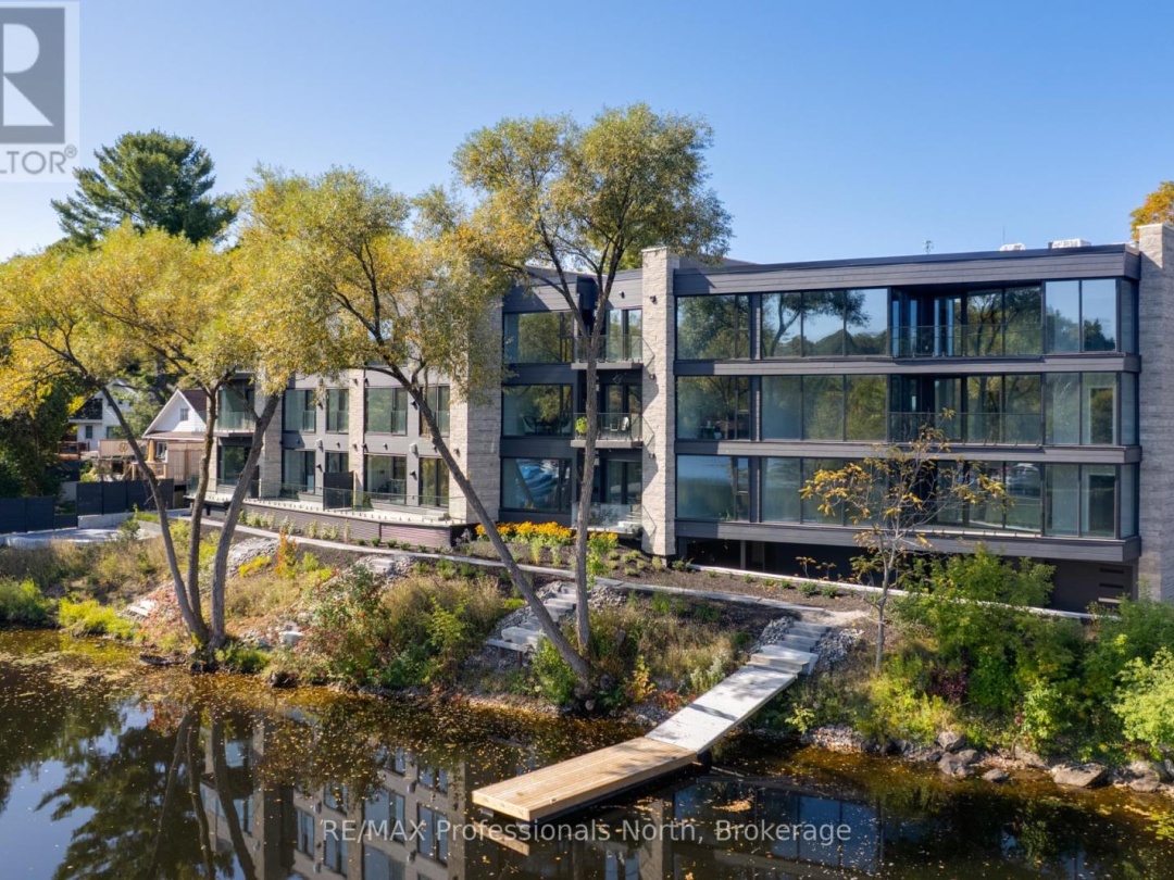 105 - 32 BRUNEL ROAD, 