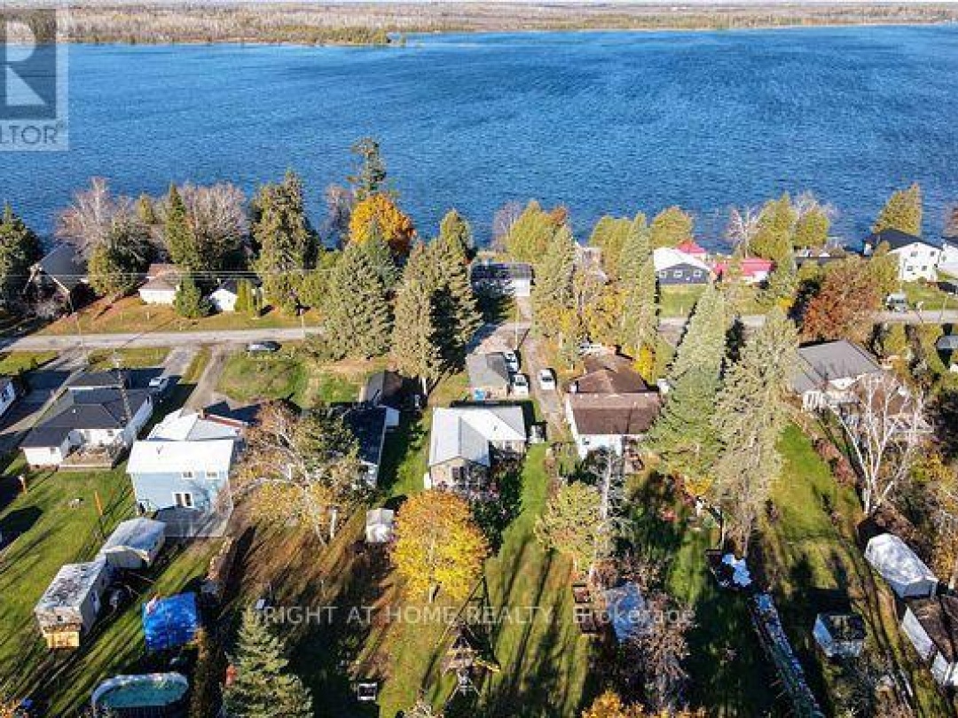 71 ANTIQUARY ROAD, Canal Lake