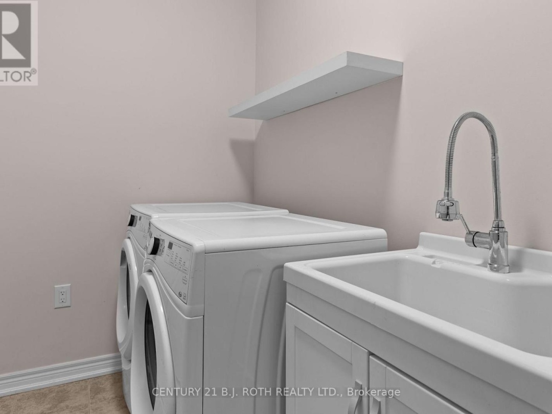 8 CANTERBURY CIRCLE, 