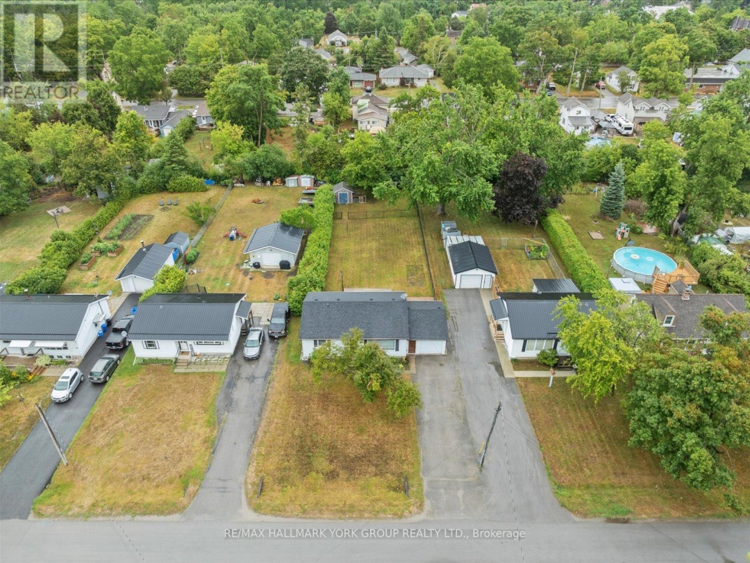 276 CHURCH STREET, Lake Simcoe
