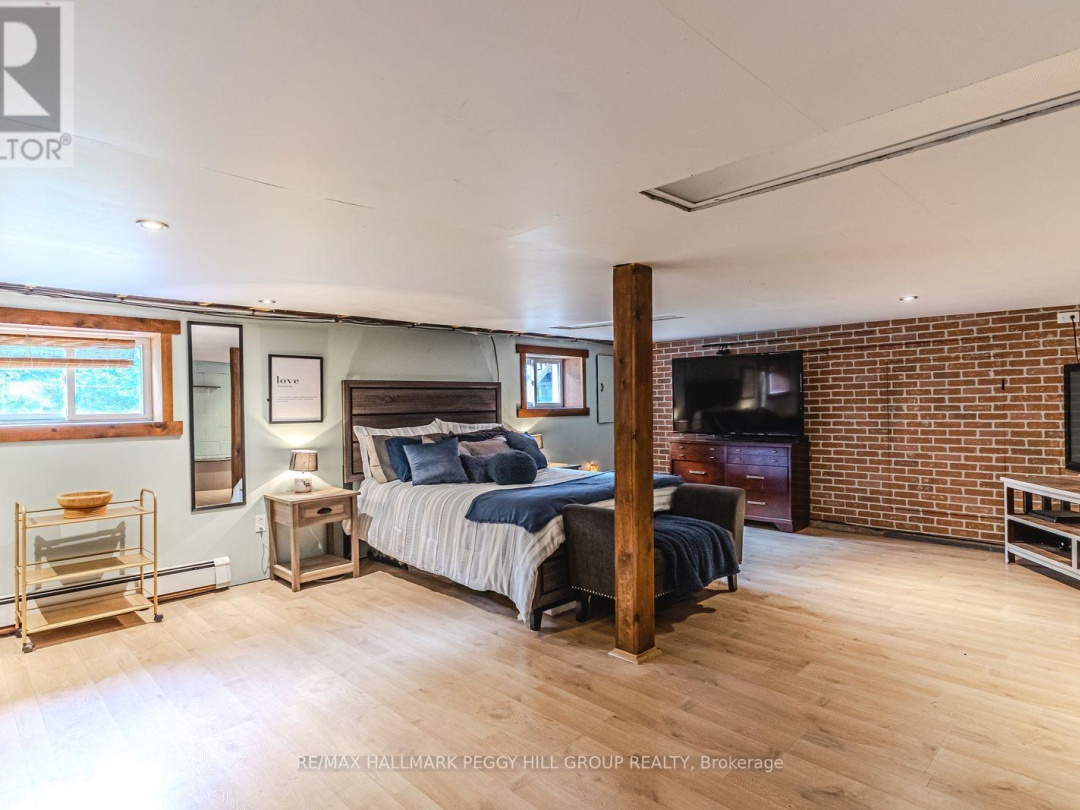 1450 BEIERS ROAD, Gravenhurst (Morrison)