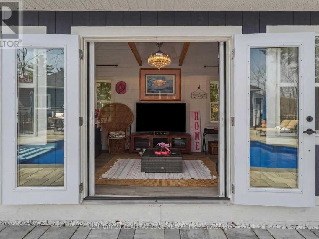 1104 XAVIER STREET, Gravenhurst (Morrison)