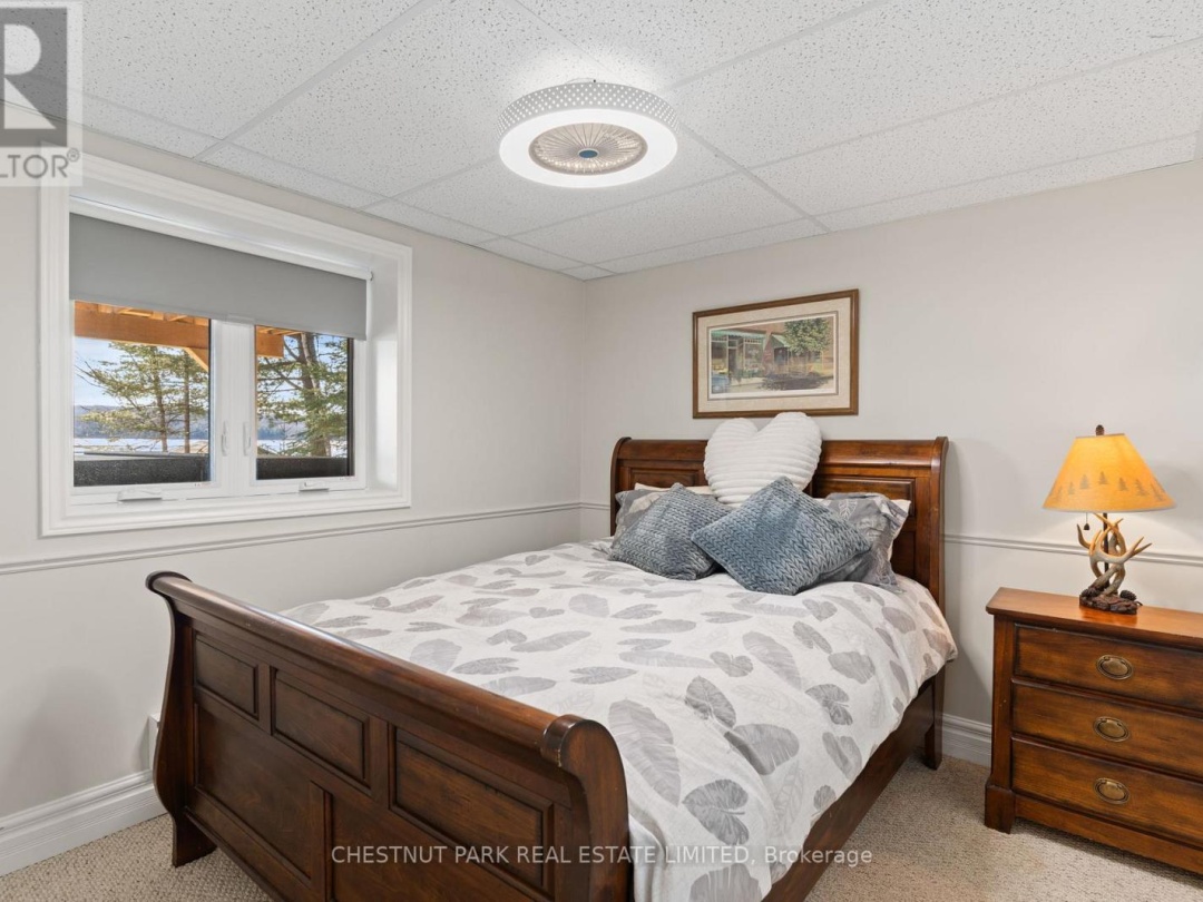 1168 CURRY ROAD, Haliburton Lake