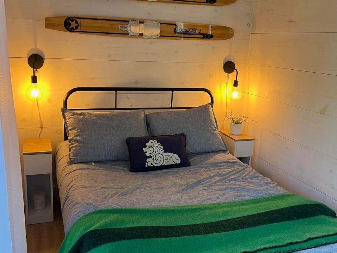 736 2190 ISLAND, Georgian Bay