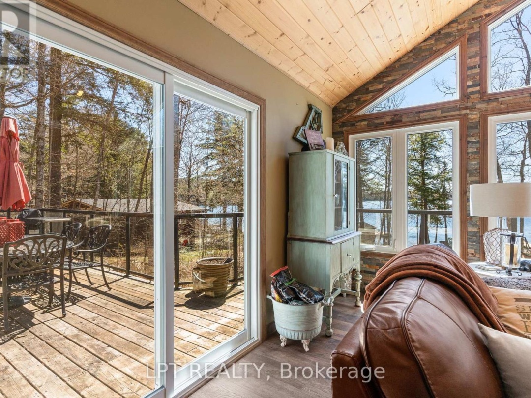 1369 HIPKISS DRIVE, Haliburton Lake