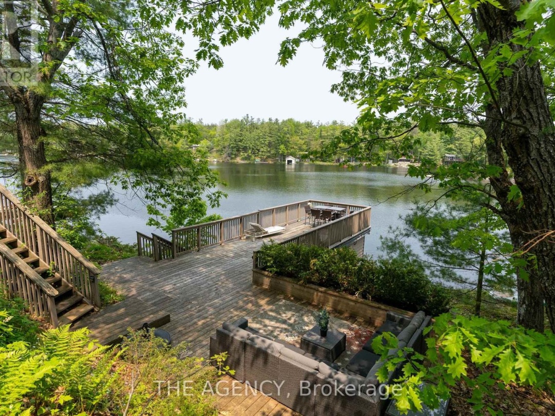 45 PINETREE ROAD, 