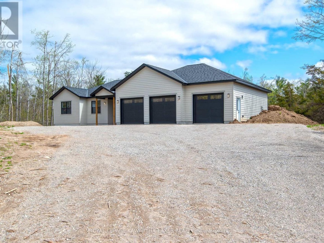 104 MOON LINE ROAD N, Trent Lakes